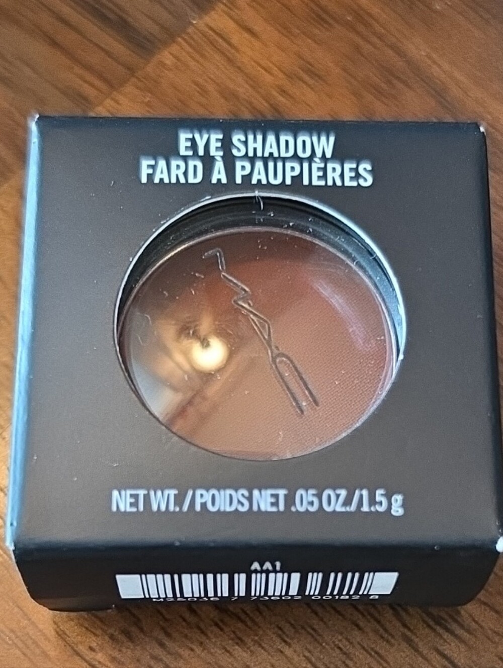MAC Cosmetics Single Eyeshadow — Swiss Chocolate Matte - Picture 1 of 3